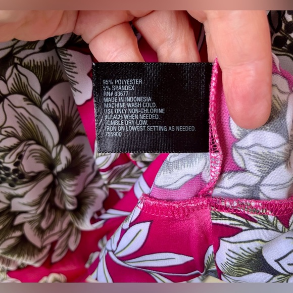 Worthington pink top, sleeveless with floral design. Large. - Picture 6 of 6
